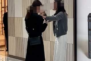 丑态百出！LV柜姐和原配正妻的闹剧，看的人一言难尽！