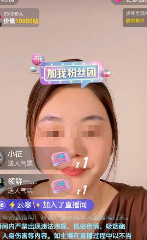 松弛感拉满，还是演技爆棚？戏精劳斯莱斯的女车主被质疑是剧本？