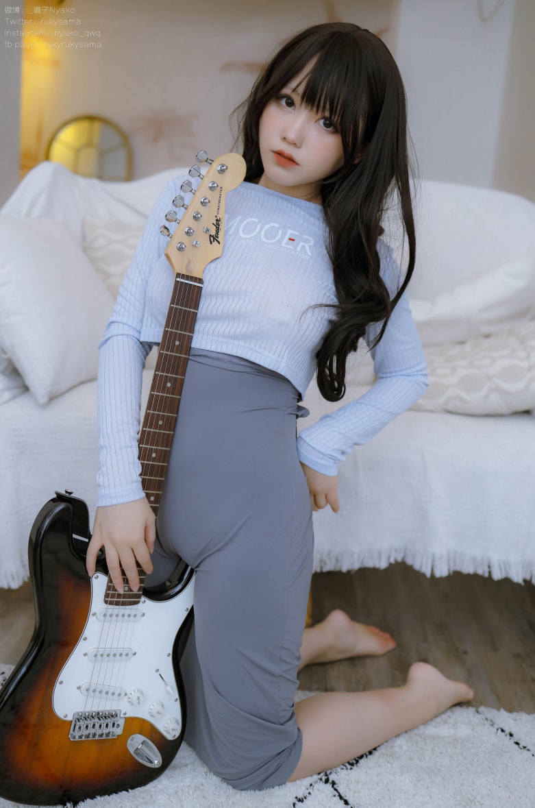 Nyako喵子 吉他妹妹连衣裙-作品推荐