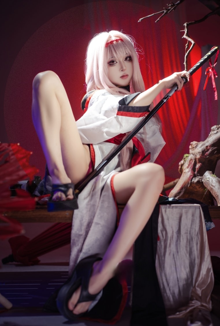 矢量鱼 Nikke胜利女神-暗莲-完美佳人