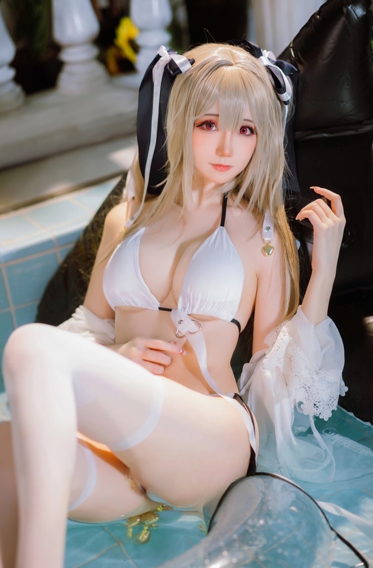 焖焖碳 碧蓝航线 安克雷奇 泳装-美女推荐