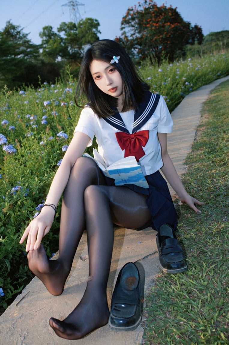 七只红豆 – 蓝花JK-小编强推