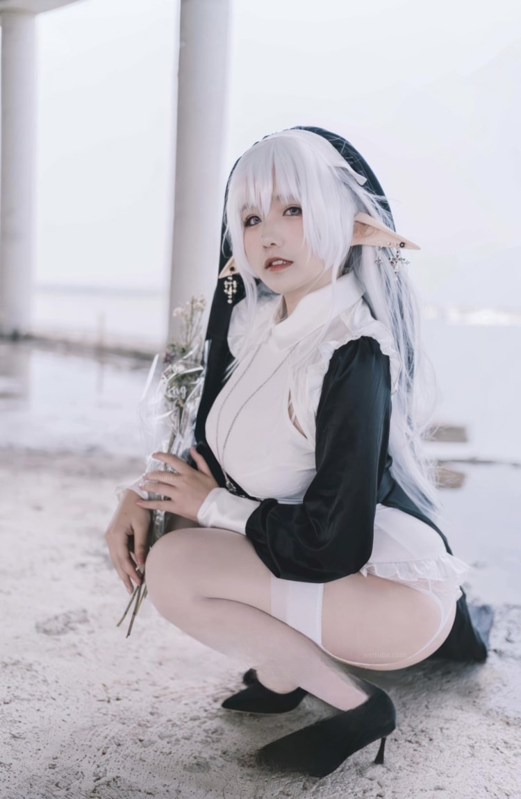 阿半今天很开心 精灵修女-精美作品