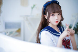 日奈娇COS盛夏清凉来袭，萌妹带你重回青春