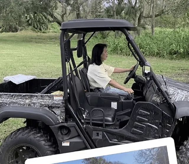 爽子上亿债务不还，在丑国当人上人_黑料正能量