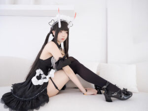五更百鬼：甜美少女的绝色魅力