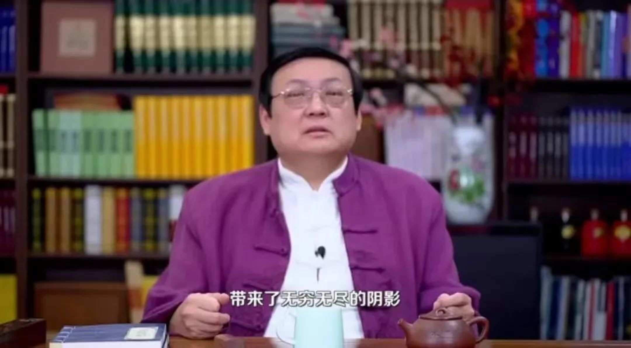“老梁”梁宏达去哪了？“跌下神坛”后没有闲着，怀抱初心在前行_黑料正能量