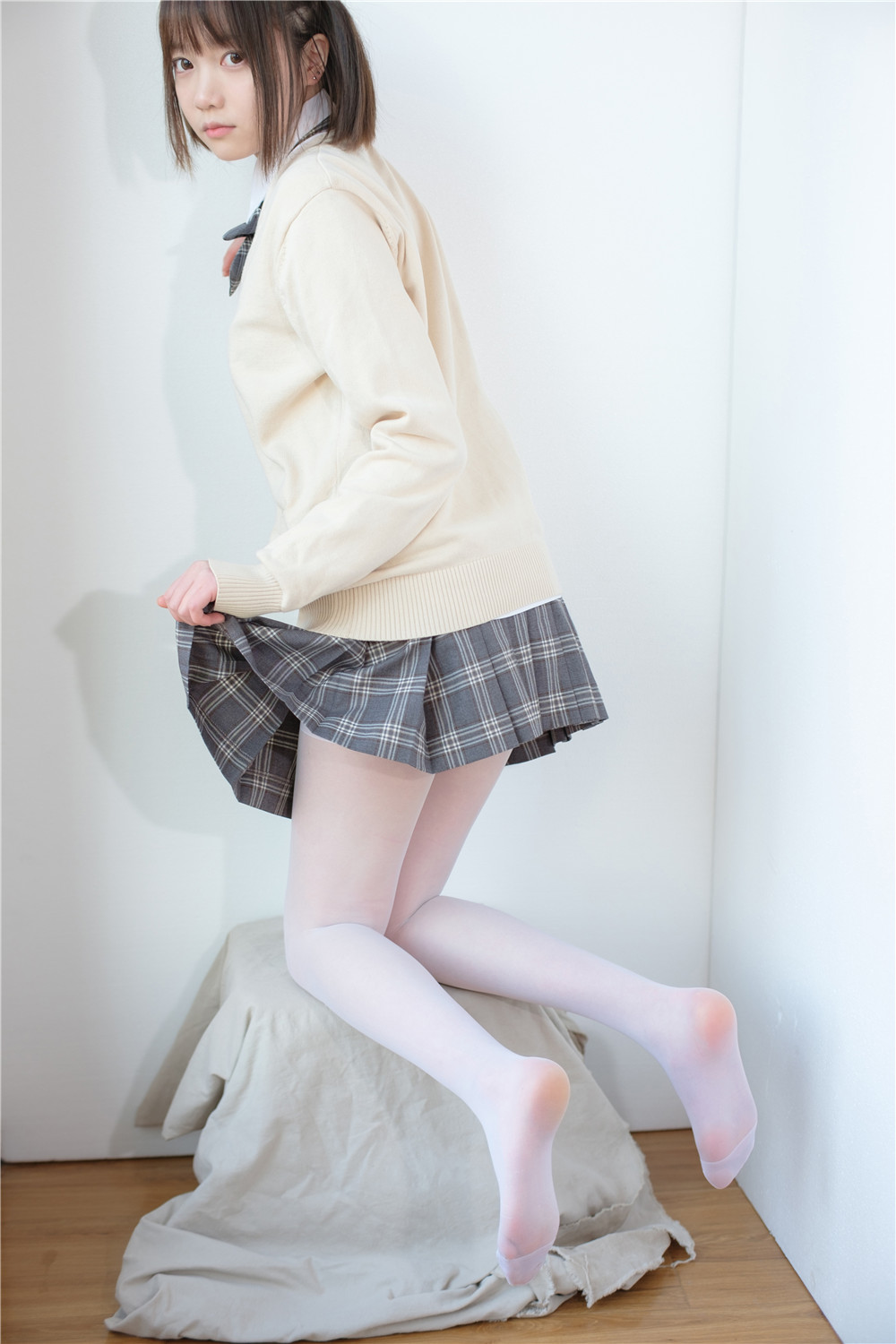 森萝财团  X-010 [83P1V] 森萝财团 第1张