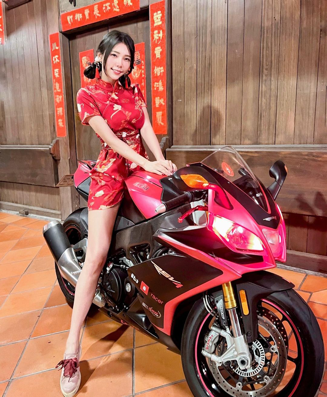 图赏 | 机车女神系列_黑料正能量