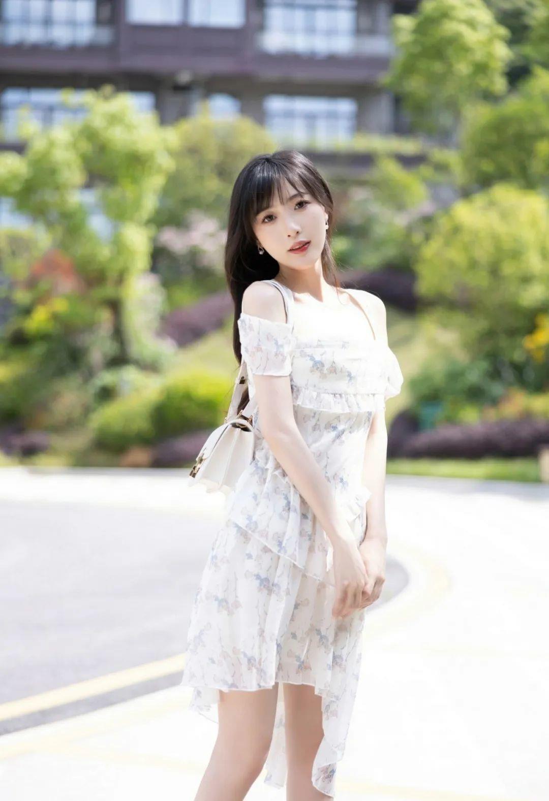 林星阑作品——花季少女 摄影评测赏析_黑料正能量