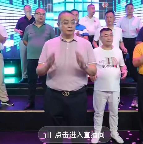 挖掘机挖美少女？赛博商K恐成全新流量密码！_黑料正能量