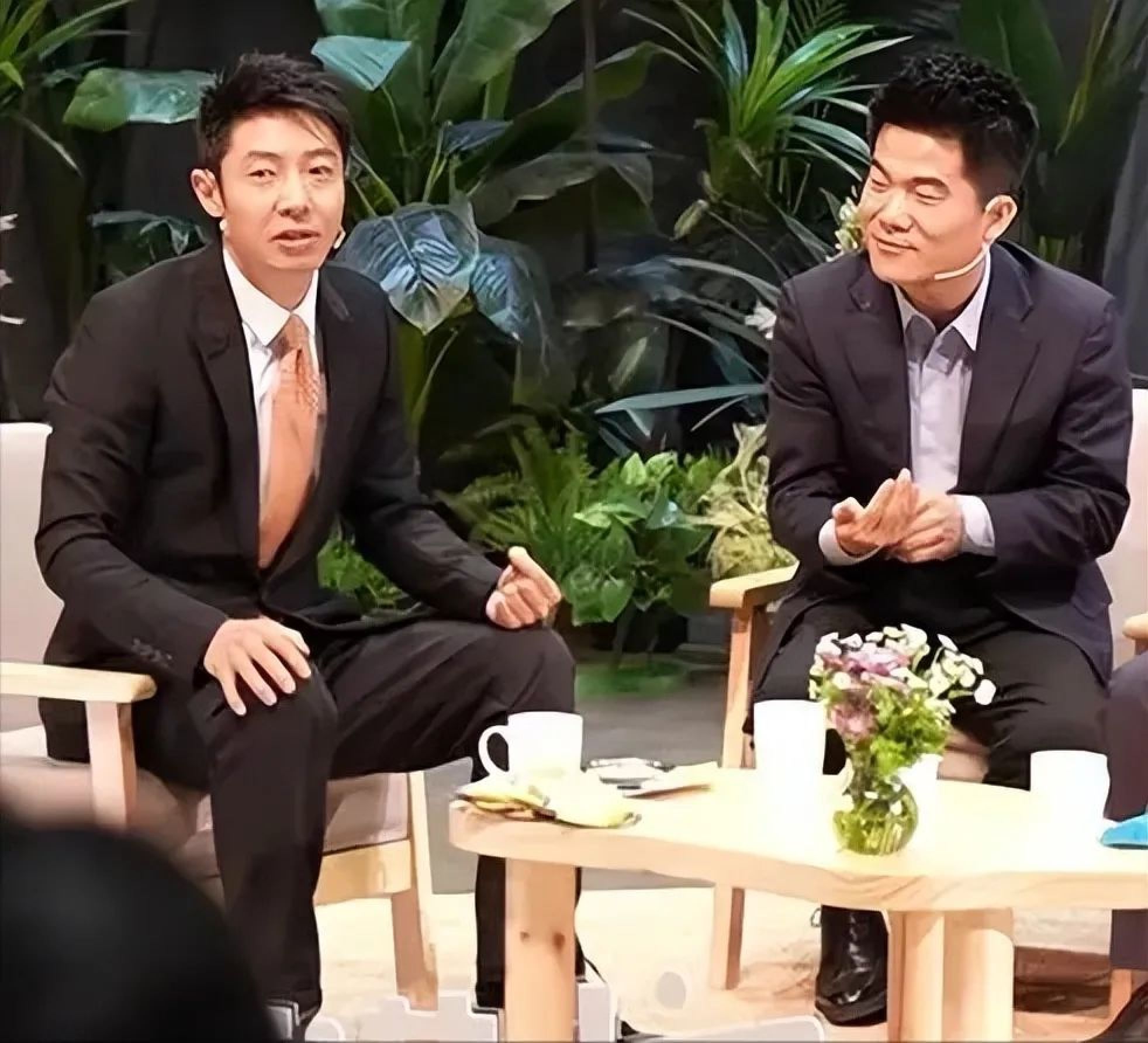 董宇辉的事持续发酵，深度分析三大结局，哪一种他能“全身而退”_黑料正能量