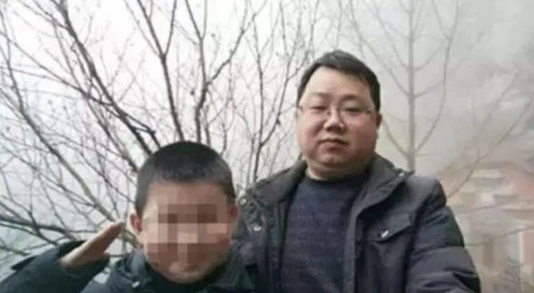 安徽开网约车被处分的副镇长变副局长，百姓需要的父母官_黑料正能量