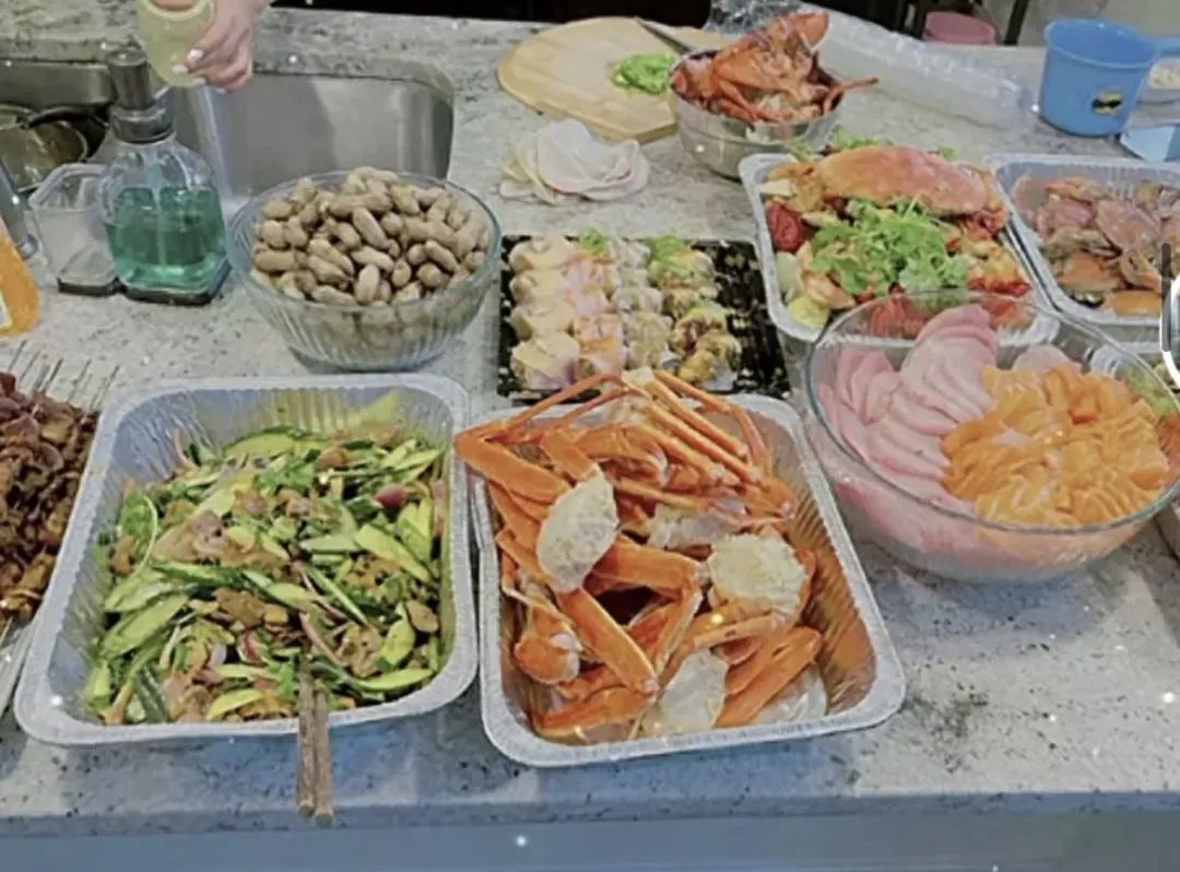 爽子上亿债务不还，在丑国当人上人_黑料正能量