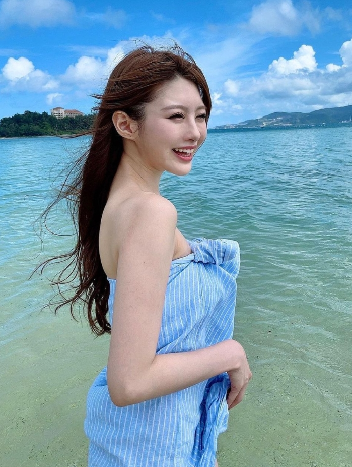 业界女老师引退后何去何从？只能进入风俗店吗？其实这个新职业正在兴起~_黑料正能量
