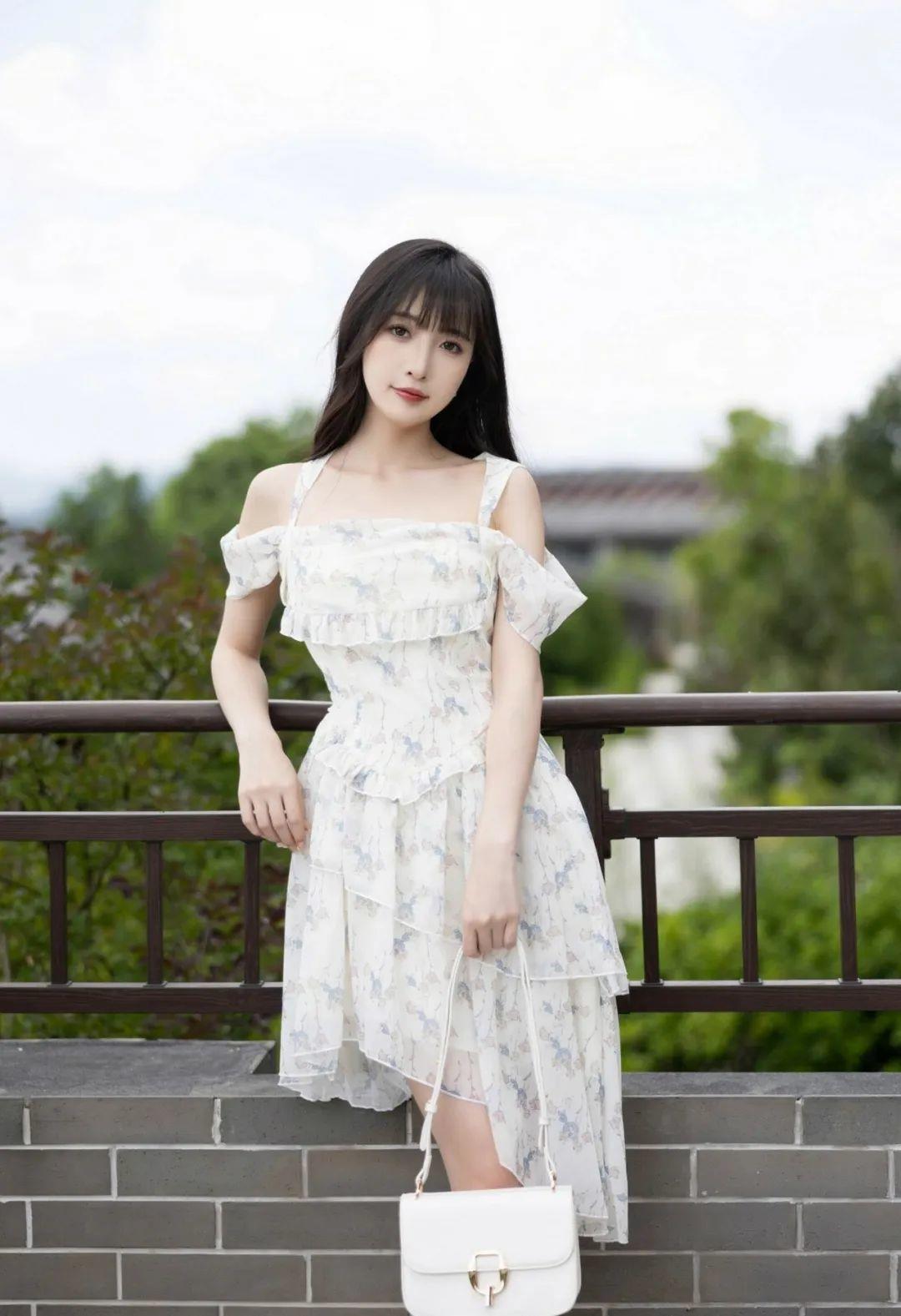 林星阑作品——花季少女 摄影评测赏析_黑料正能量