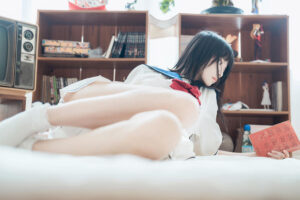 桜桃喵的朦胧初恋——女学生的心事瓶中信