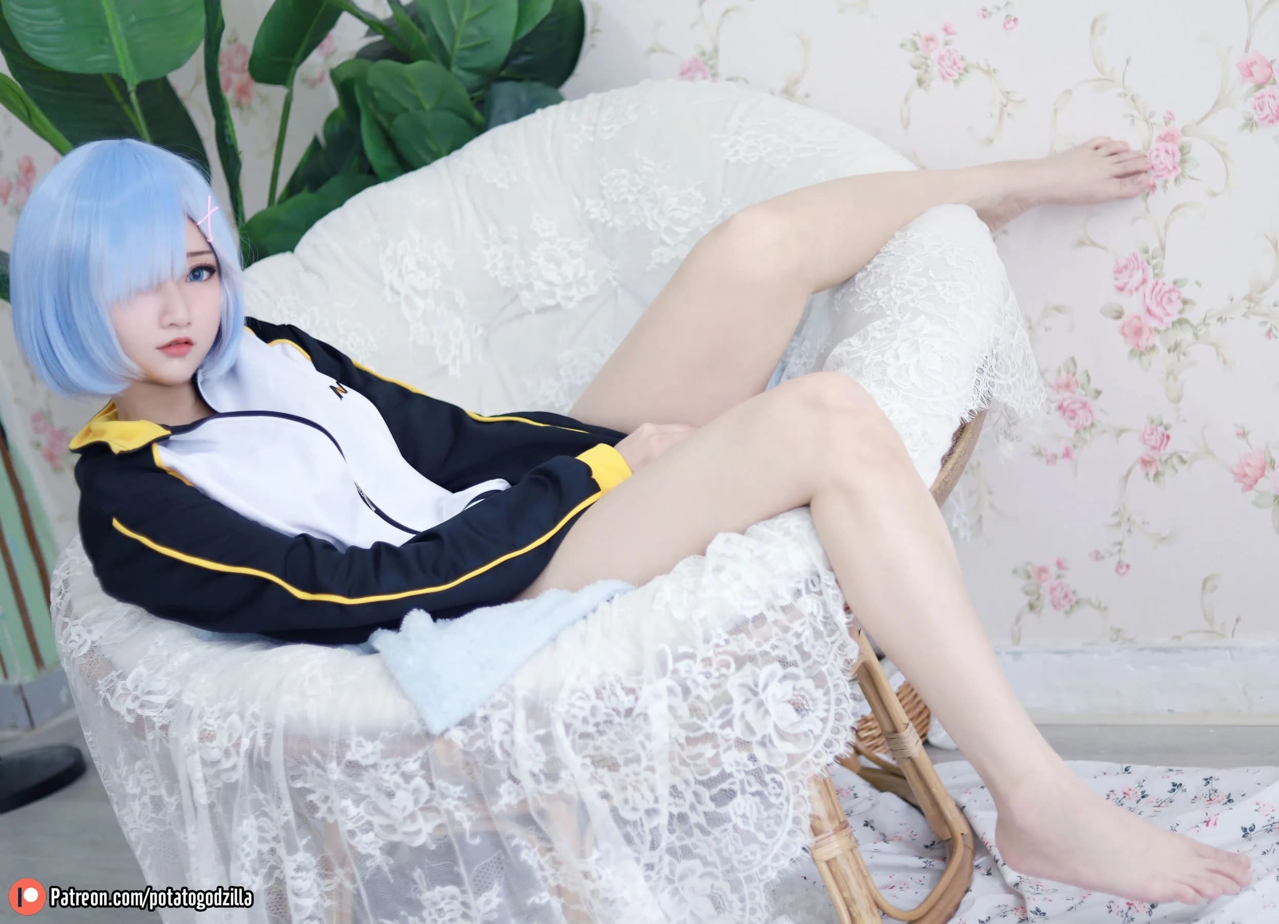 图片[1]-Potato Godzilla最新作品，火辣与可爱并存的萌妹子！-女主档案