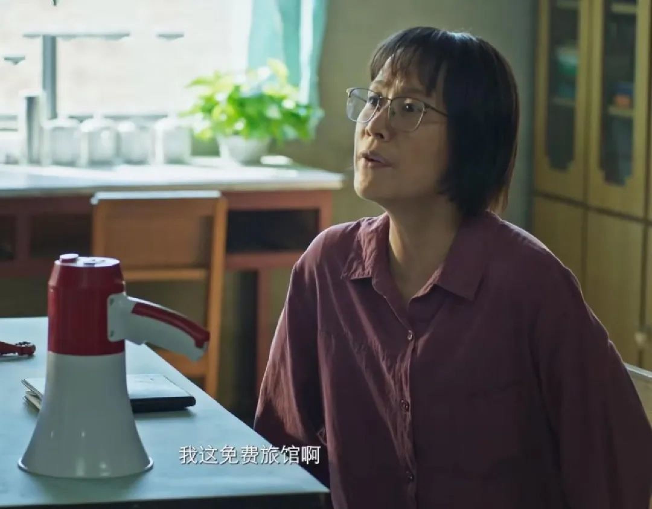 《我本是高山》风波持续发酵！央视被举报，吴越被骂，海清评论失控_黑料正能量