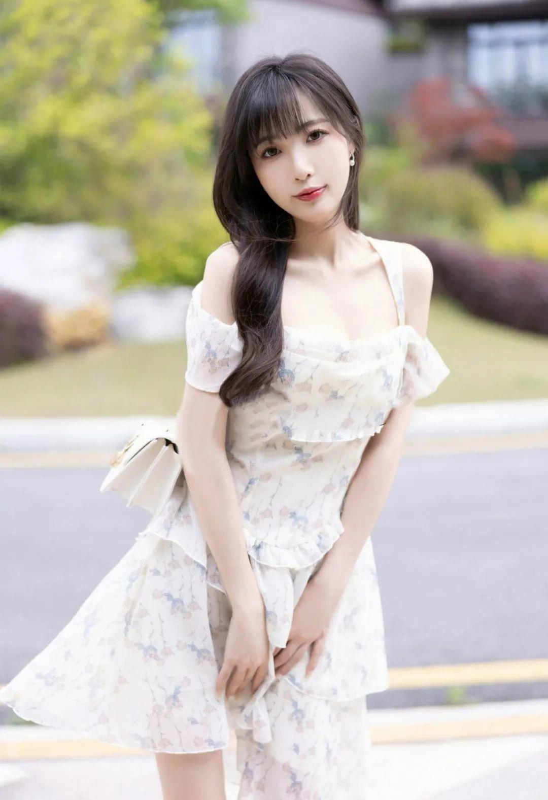 林星阑作品——花季少女 摄影评测赏析_黑料正能量