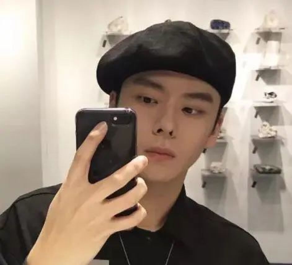 小奶狗hold不住3种接吻方式，只要你敢做，分分钟“撩到他腿软”_黑料正能量