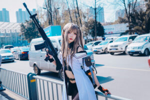五更百鬼：甜美少女的绝色魅力