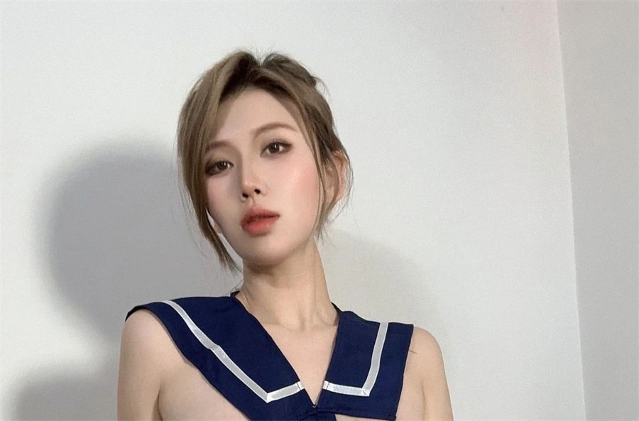 图片[1]-乙醇子的微密精选资源，别具一格的私人订制礼服！-女主档案