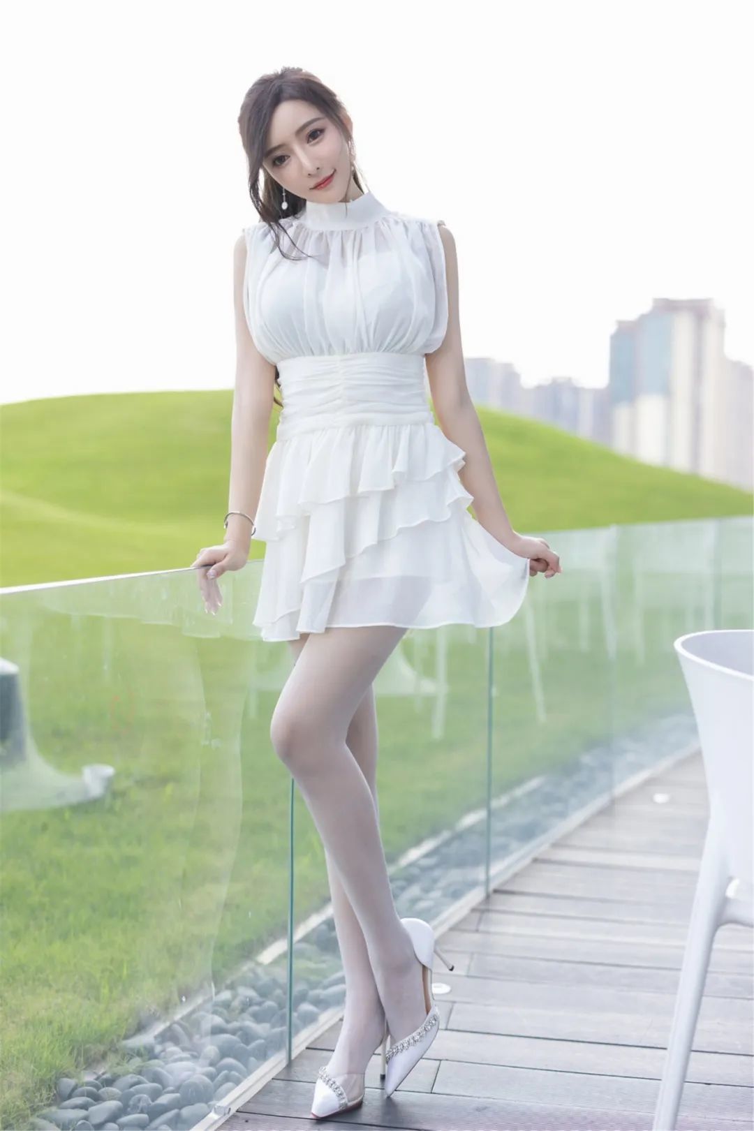 秀人集模特：王馨瑶，纯白少女美如画「摄影评测与赏析」_黑料正能量