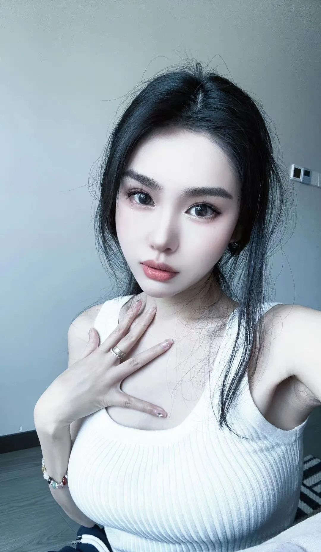 臀神课代表—陈佩奇（粉色的猪），微密圈内全套资源目录_黑料正能量