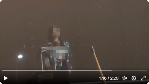 吃瓜热搜：某女大学生军训跳舞，却出意外导致走光视频！_黑料正能量