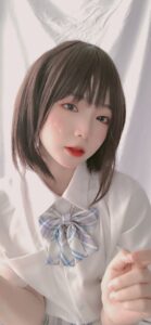 自认为憨豆的小姐姐coser@是青水