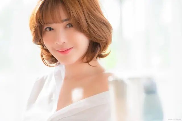 一段感情中，掌握“二次吸引”的女人，男人会“上瘾”似的爱你_黑料正能量