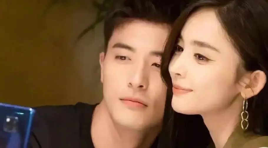 娜扎拍摄低俗广告，有钱啥都做？_黑料正能量