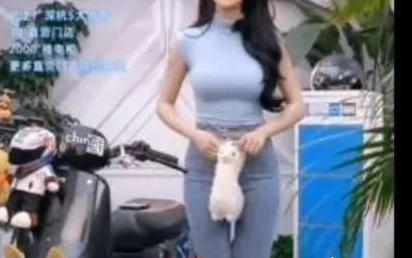 一只霸王兽土豪视角？女主播双面直播视频曝光，这是能免费看的吗_黑料正能量