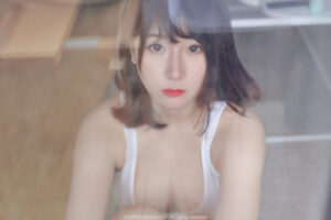 猫九酱Sakura：二次元网红的崛起和争议