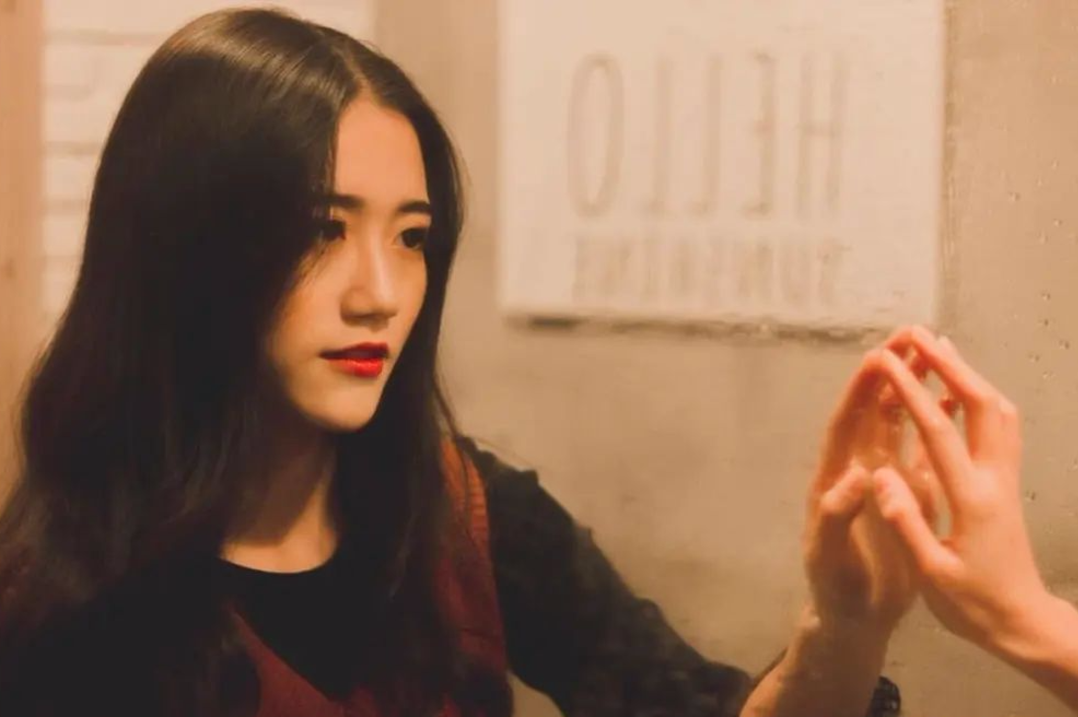 怎么看出来是不是心机女？心机女玩弄你会常说以下几句话_黑料正能量