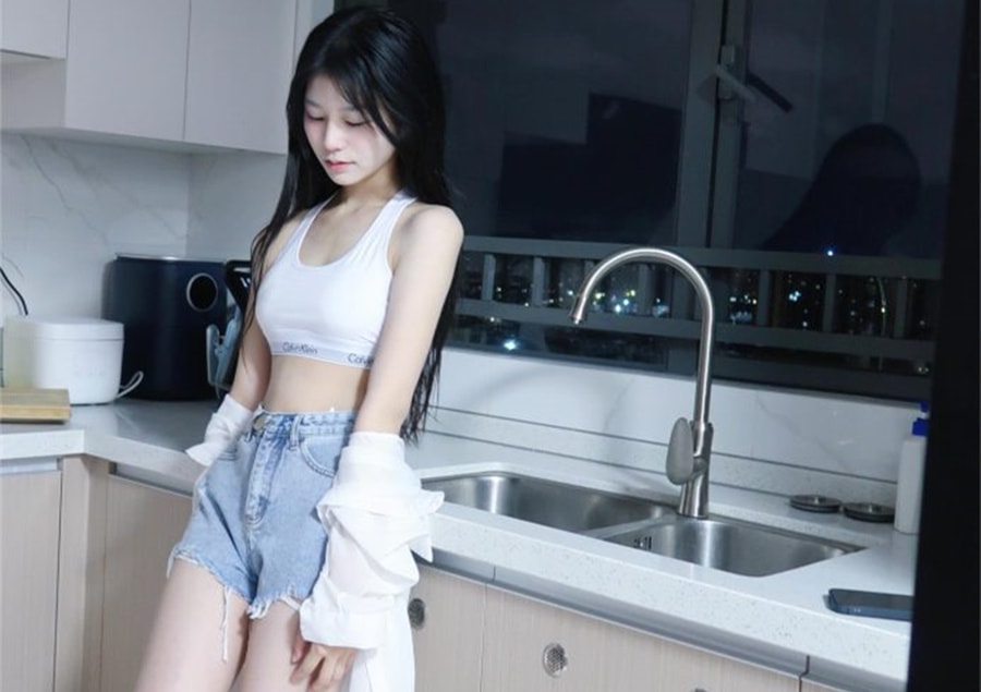 图片[1]-陈不凡超甜微密精选图片全览，糖果女神强势崛起！-女主档案