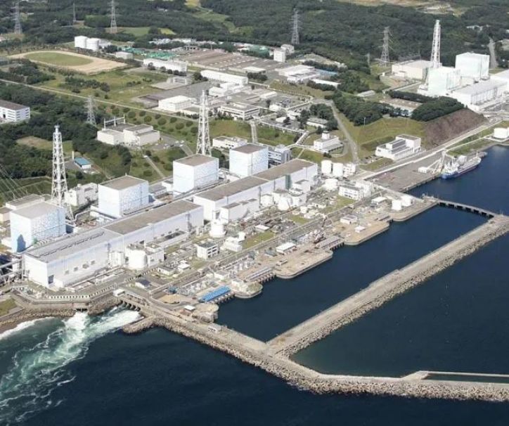真不要脸，日本核污水排海，建议你先喝一口！_黑料正能量
