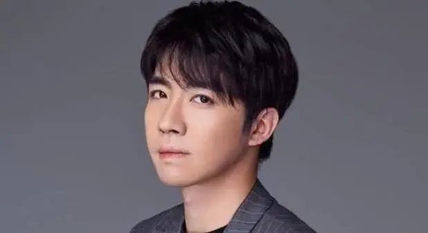 俞灏明烧伤事件的时间和原因，俞灏明采访爆出隐情：网友直呼心疼_黑料正能量