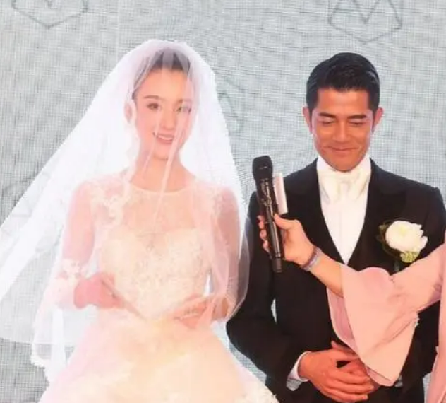 郭富城背后真正的女人竟然不是方媛？_黑料正能量