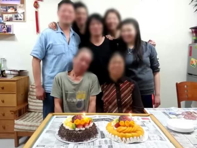 全港吃瓜，何伯何太一夜成名_黑料正能量
