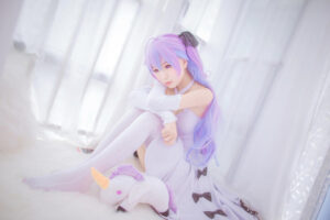 北之北花嫁蕾姆cos作品欣赏与介绍 | 北之北的身材和颜值如何？